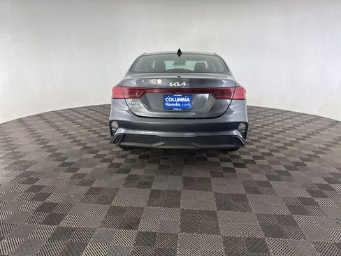 Used 2024 Kia Forte LXS image 9