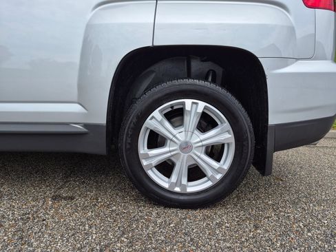 Used 2017 GMC Terrain SLE w/ LPO, Protection Package FWD image 27