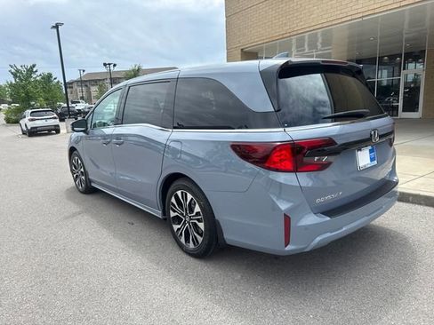 New 2026 Honda Odyssey Elite image 2