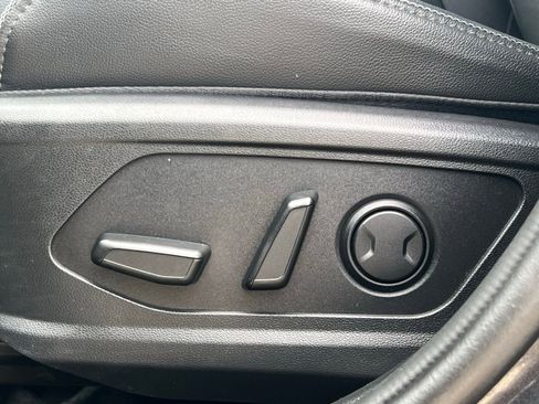 Used 2023 Hyundai Tucson Limited image 28