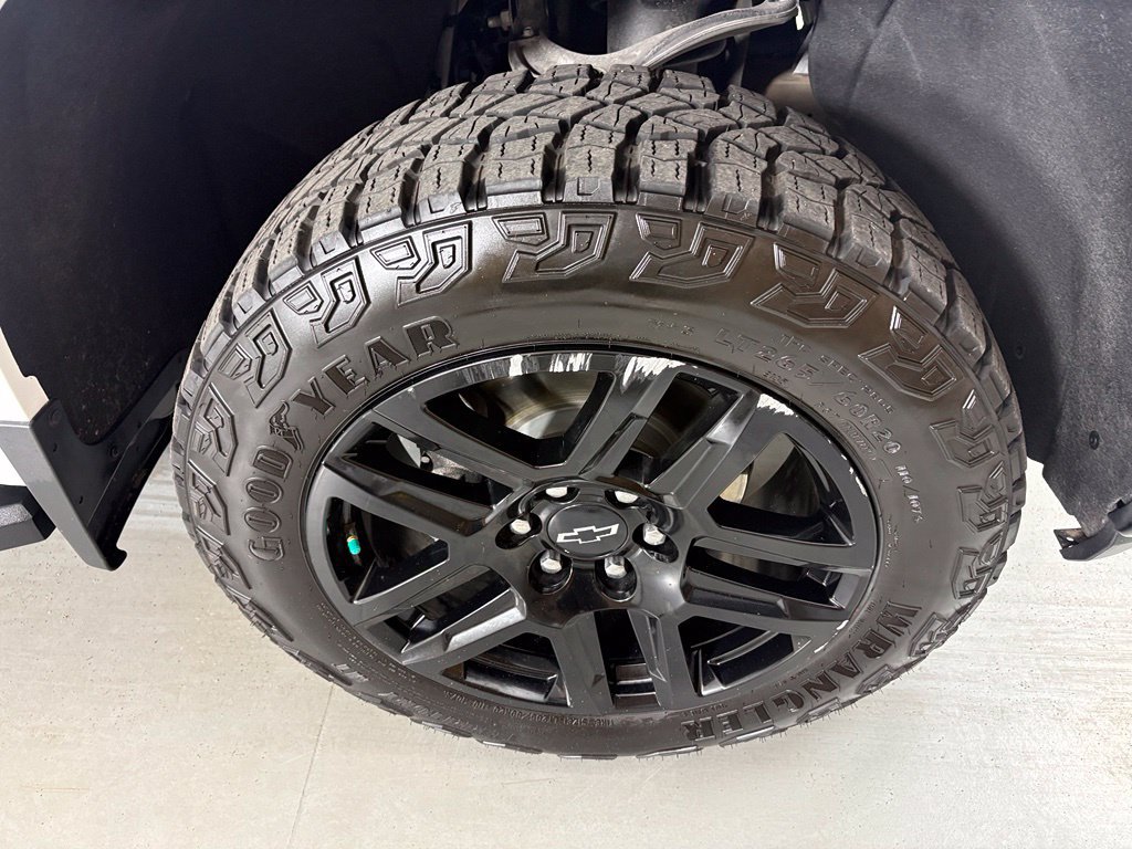 Certified 2022 Chevrolet Silverado 1500 LT Trail Boss w/ LT Trail Boss Premium Package AWD/4WD image 13