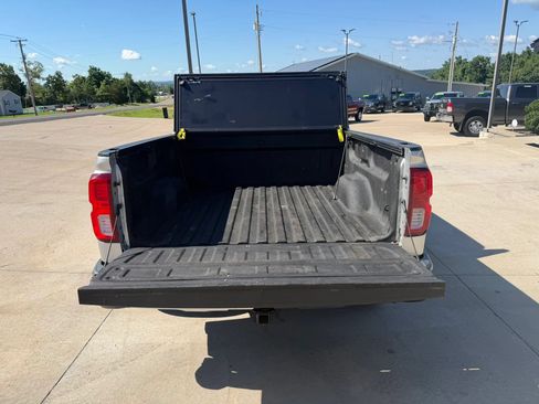 Used 2018 Chevrolet Silverado 1500 LTZ w/ Sport Package AWD/4WD image 41