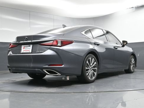 Used 2019 Lexus ES 350 Luxury w/ Accessory Package 2 image 27