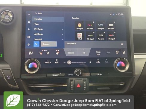 Used 2024 Lexus GX 550 w/ Accessory Package (2T) image 24