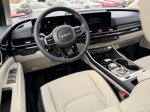 New 2026 Kia Carnival SX Prestige FWD image 5