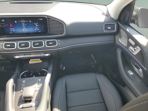 New 2026 Mercedes-Benz GLS 450 4MATIC image 13