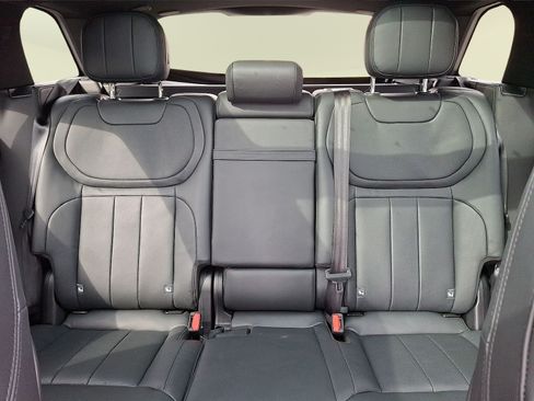 Certified 2025 Land Rover Range Rover Sport SE AWD/4WD image 6