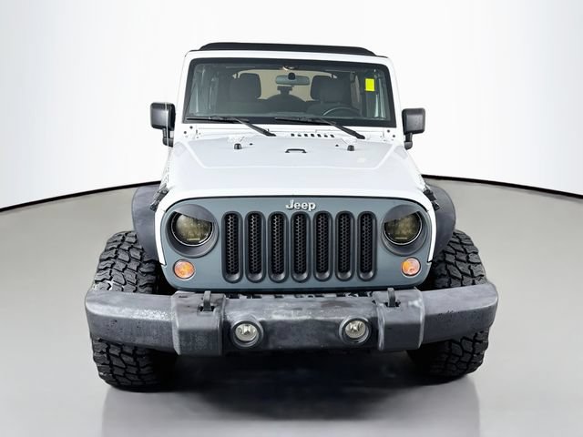 Used 2017 Jeep Wrangler Unlimited Sport w/ Connectivity Group AWD/4WD image 2