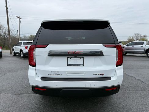Used 2021 GMC Yukon XL AT4 w/ Rear Media and Nav Package image 5
