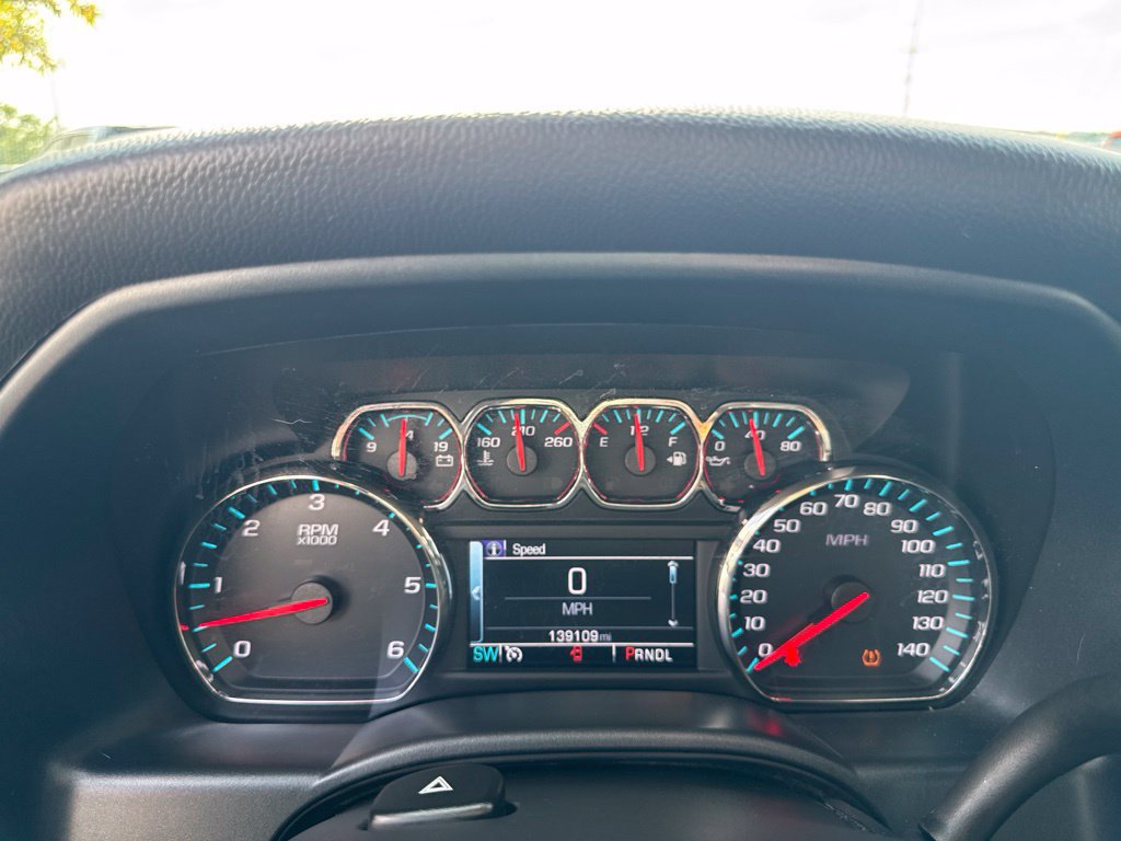 Used 2018 Chevrolet Silverado 1500 LT AWD/4WD image 16