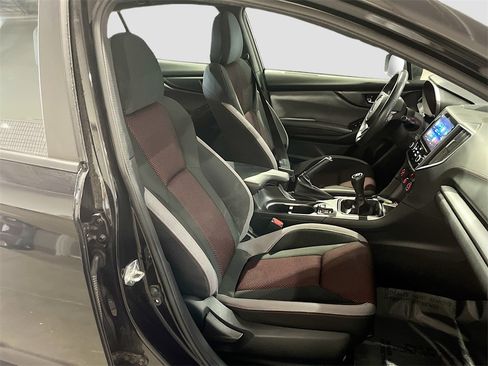 Used 2023 Subaru Impreza 2.0i Sport image 27