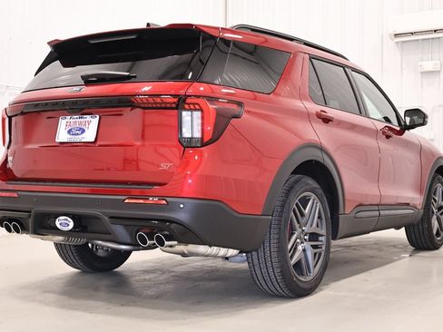 New 2026 Ford Explorer ST w/ Sun And Sound Package AWD/4WD image 9