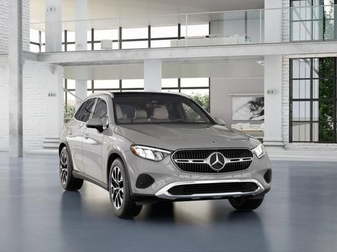 Certified 2025 Mercedes-Benz GLC 350e 4MATIC image 9