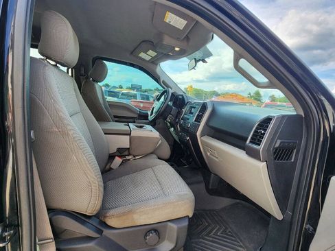 Used 2017 Ford F150 XLT AWD/4WD image 16