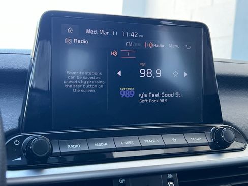 Used 2023 Kia Forte LXS FWD image 18