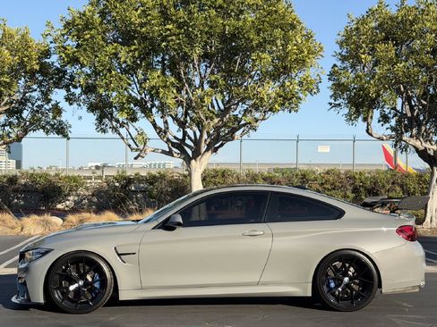Used 2019 BMW M4 CS w/ Executive Package RWD image 14