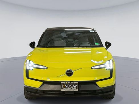 Used 2025 Volvo EX30 Ultra image 8