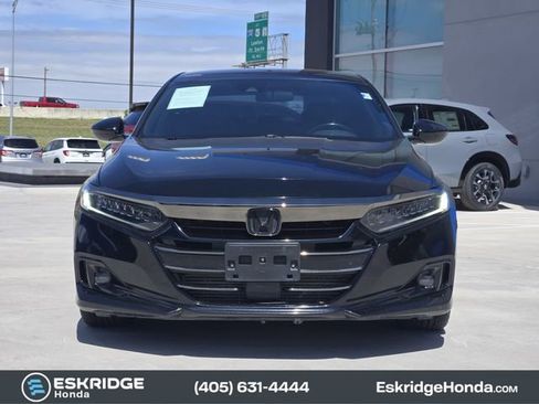 Used 2021 Honda Accord Sport image 2