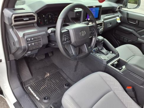 New 2025 Toyota Tacoma SR5 image 4
