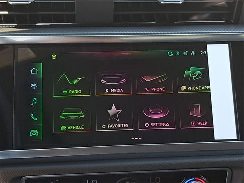 New 2025 Audi Q3 2.0T Premium Plus image 24