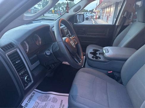 Used 2019 RAM 1500 Tradesman w/ Tradesman SXT Package RWD image 17