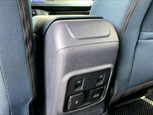 Used 2022 Ford Bronco Outer Banks AWD/4WD image 35