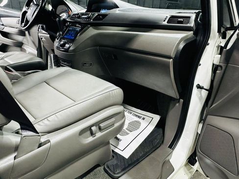 Used 2015 Honda Odyssey Touring image 52
