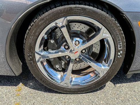 Used 2012 Chevrolet Corvette Grand Sport w/ 3LT Preferred Equipment Group RWD image 35