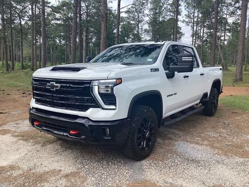 New 2026 Chevrolet Silverado 2500 LT w/ Trail Boss Package AWD/4WD image 8