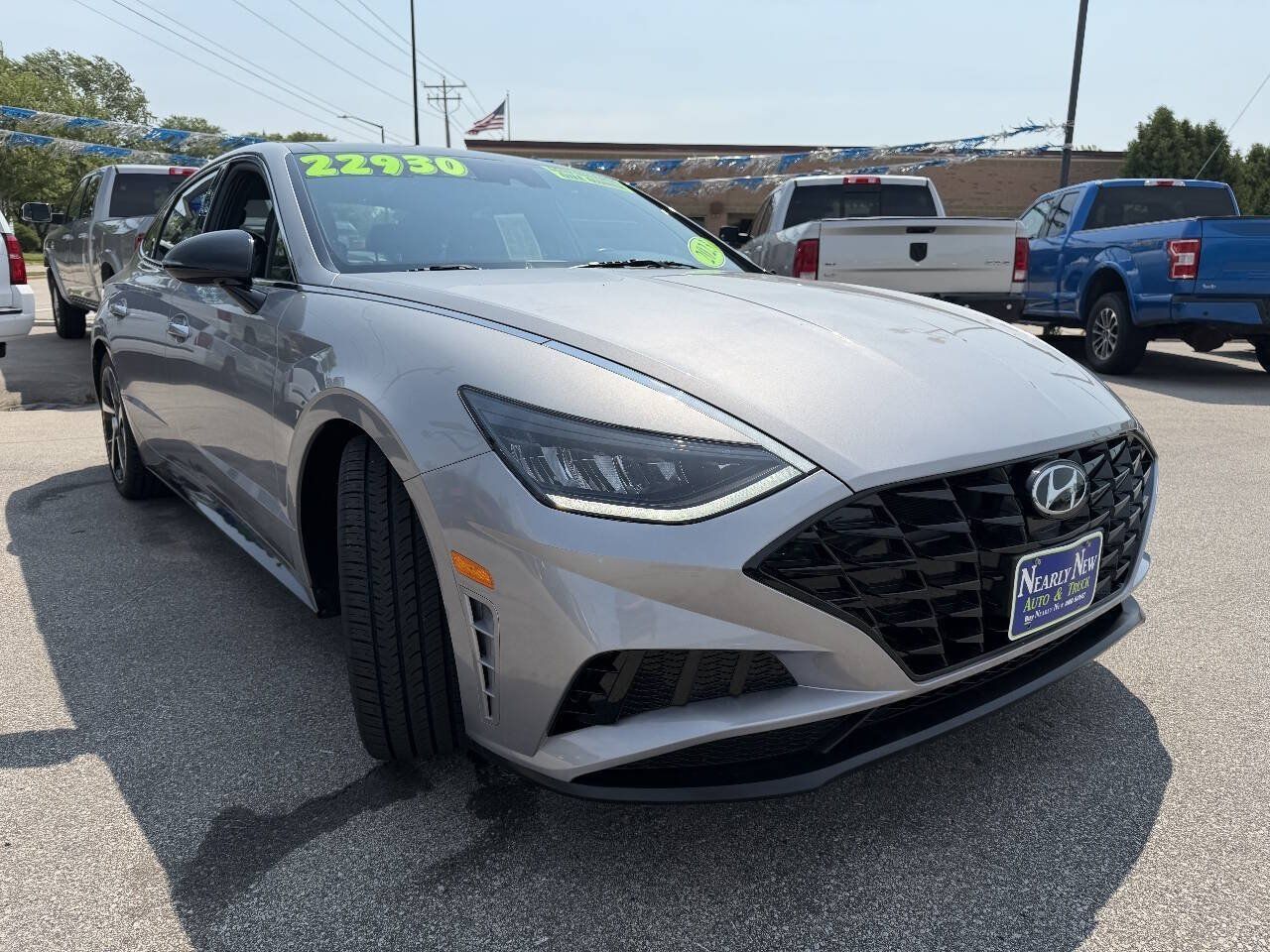 Used 2023 Hyundai Sonata SEL Plus FWD image 3