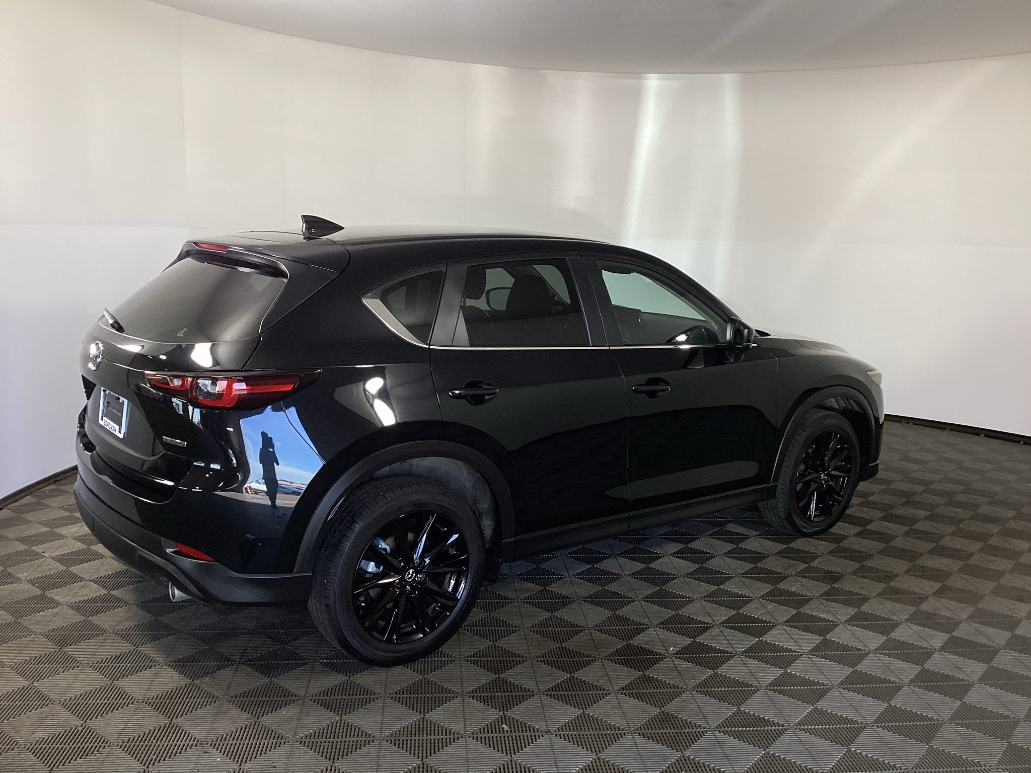 Used 2025 MAZDA CX-5 Carbon Edition AWD/4WD image 2