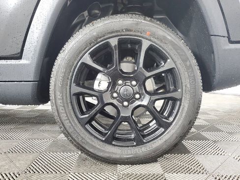 New 2026 Jeep Compass Latitude image 29