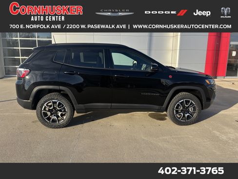 New 2026 Jeep Compass Trailhawk image 1