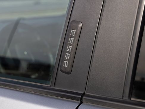 Used 2022 Ford Maverick XLT w/ XLT Luxury Package image 14