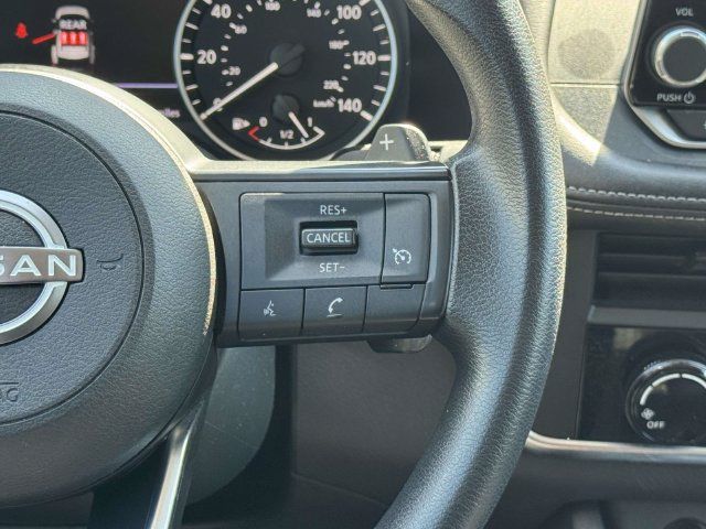 Used 2024 Nissan Rogue S AWD/4WD image 22