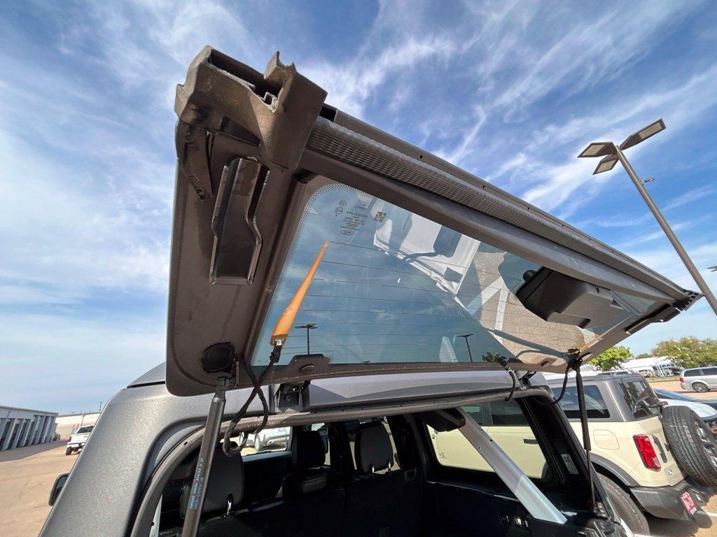 Used 2023 Ford Bronco Badlands AWD/4WD image 12