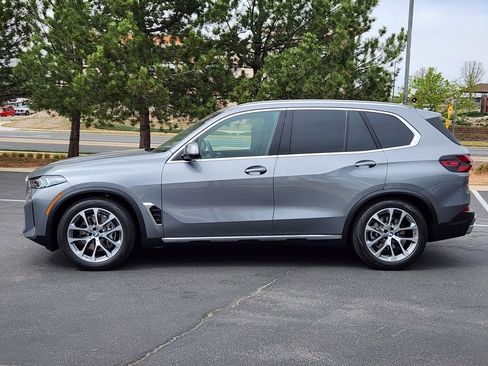 New 2026 BMW X5 xDrive40i AWD/4WD image 2