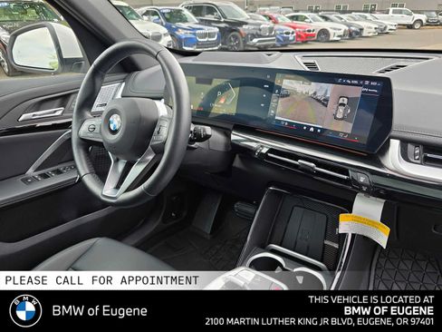 Used 2025 BMW X1 xDrive28i w/ Premium Package AWD/4WD image 12