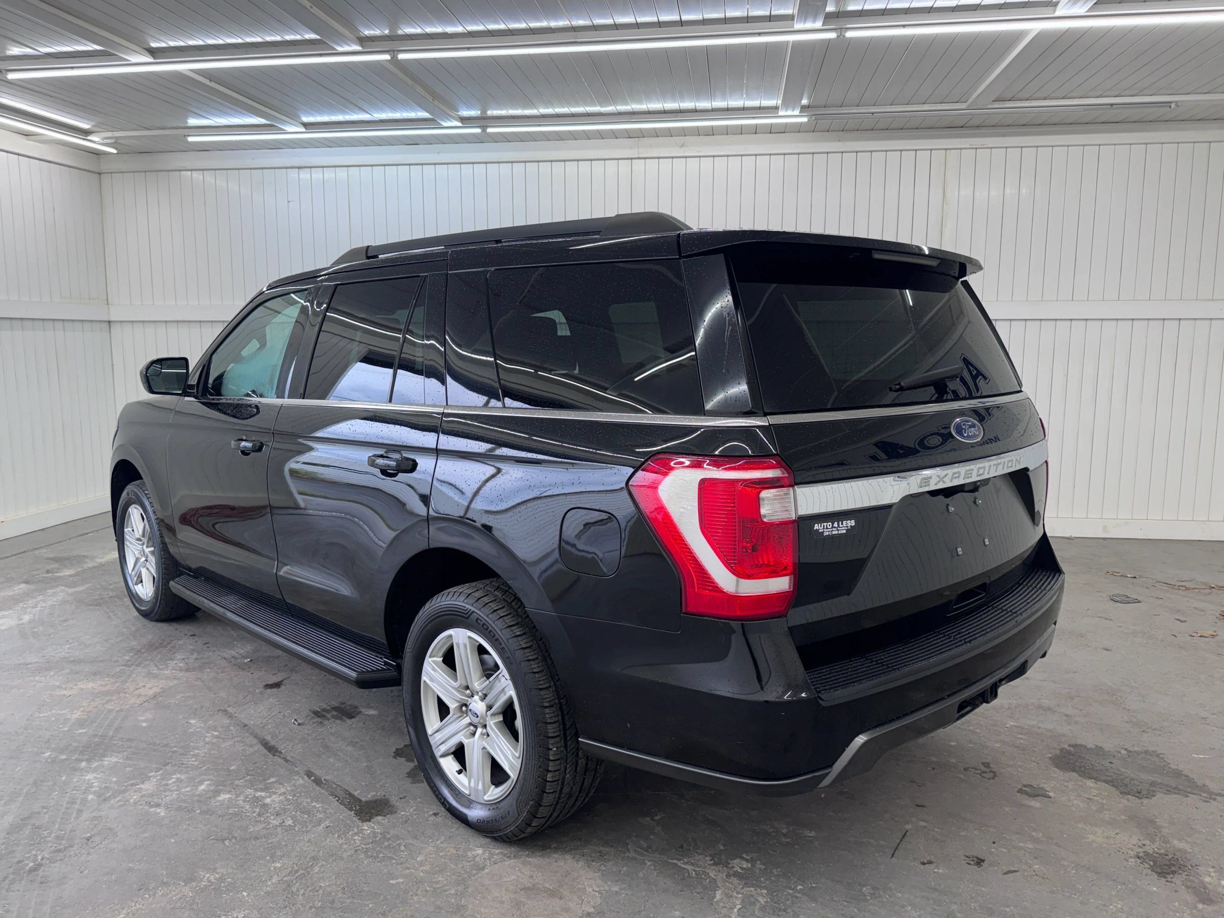 Used 2018 Ford Expedition XL AWD/4WD image 7