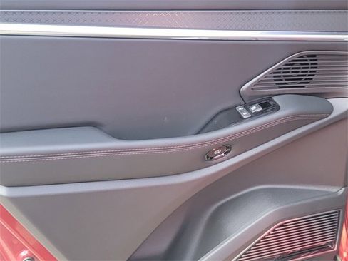 New 2025 Jeep Wagoneer S Limited image 14