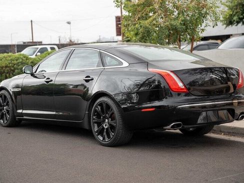 Used 2011 Jaguar XJ L RWD image 3