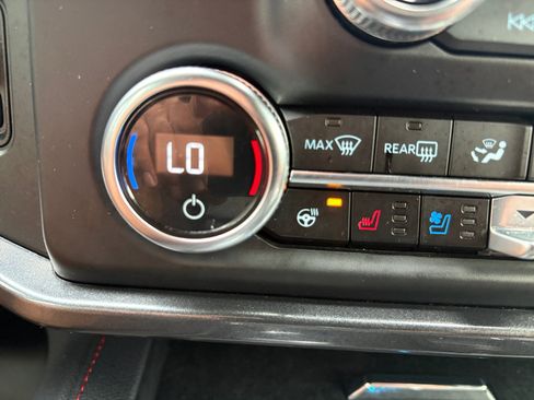 Used 2023 Ford Expedition Limited RWD image 24