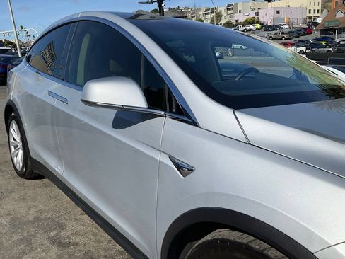 Used 2016 Tesla Model X 75D AWD/4WD image 89