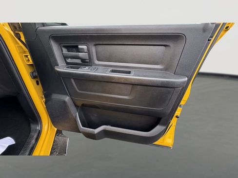 Used 2019 RAM 1500 Express w/ Wheel & Sound Group image 8