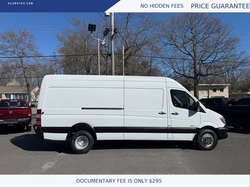 Used 2016 Mercedes-Benz Sprinter 3500 image 5