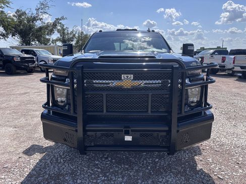 Used 2025 Chevrolet Silverado 3500 LT w/ Texas Edition AWD/4WD image 9