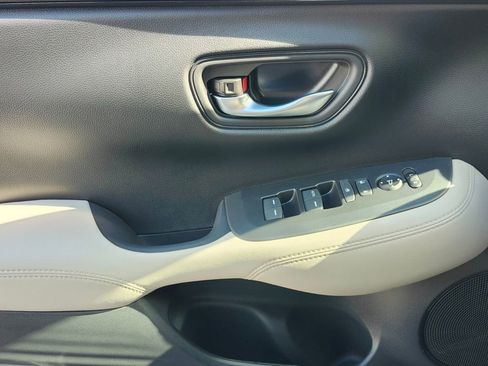 New 2026 Honda HR-V LX image 30