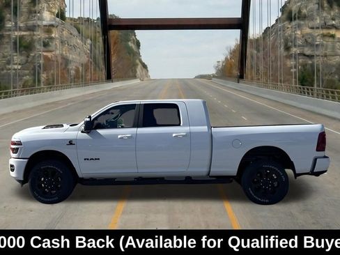 New 2026 RAM 2500 Laramie w/ Night Edition AWD/4WD image 5