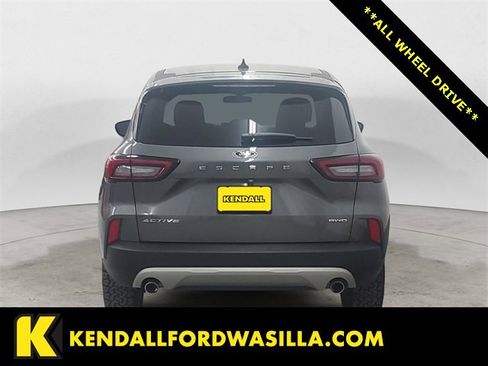 Certified 2024 Ford Escape Active w/ Tech Pack #2 image 4