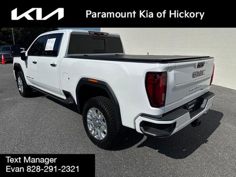 Used 2022 GMC Sierra 2500 Denali w/ Denali Ultimate Package AWD/4WD image 5